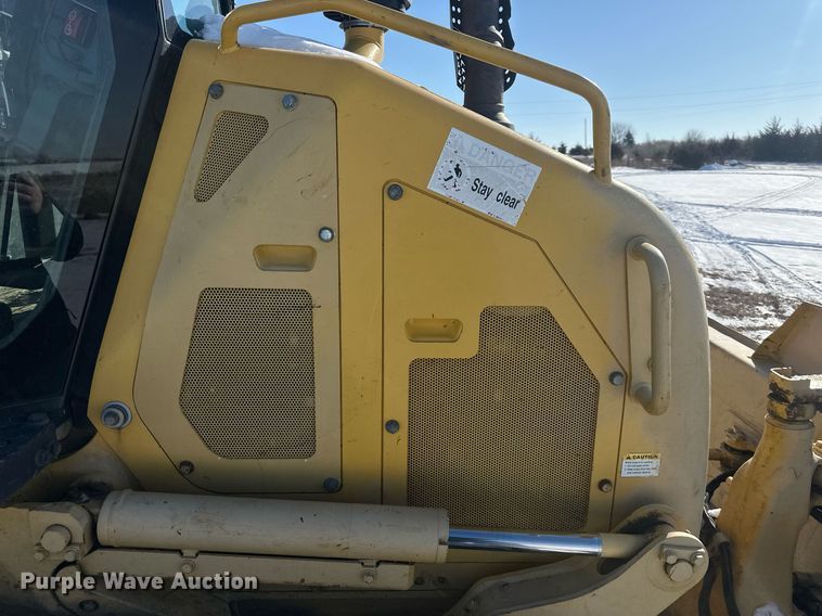 image for item DQ6641 2018 Komatsu D37EX-24 dozer