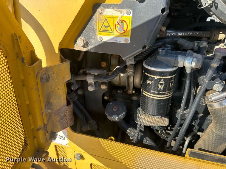 image for item DQ6641 2018 Komatsu D37EX-24 dozer