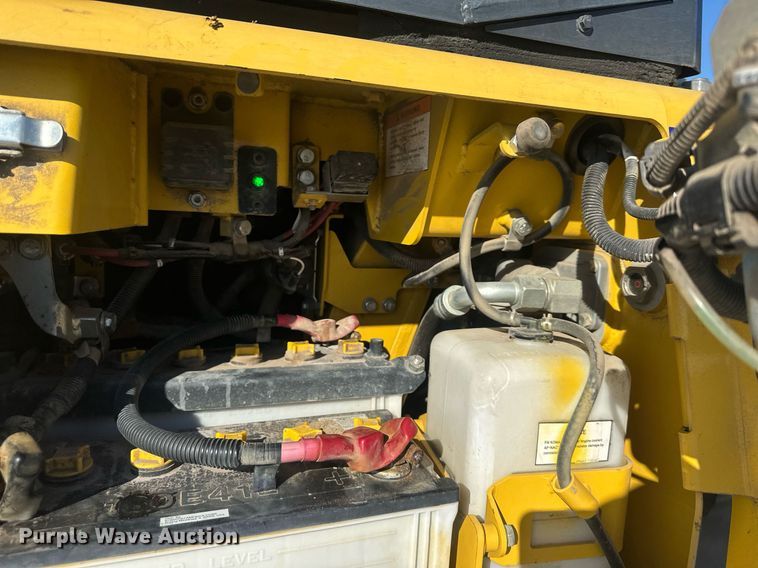 image for item DQ6641 2018 Komatsu D37EX-24 dozer