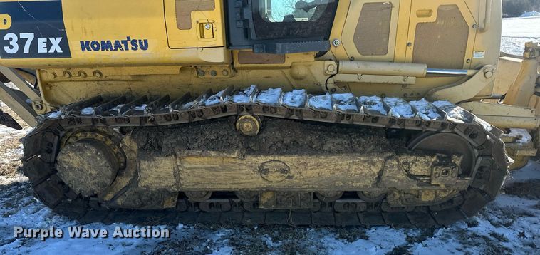 image for item DQ6641 2018 Komatsu D37EX-24 dozer
