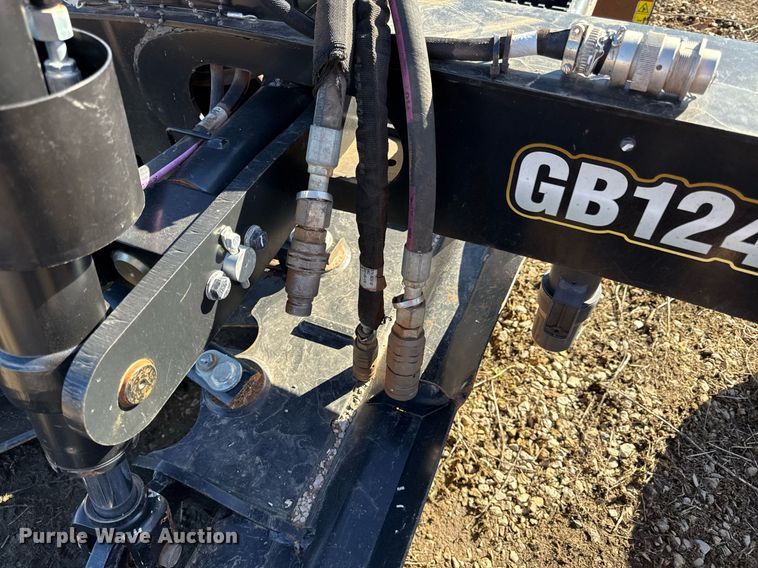 image for item DQ6642 Caterpillar GB134 skid steer grader