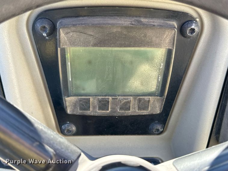 image for item DQ6643 2019 Caterpillar CB34B double drum vibratory roller