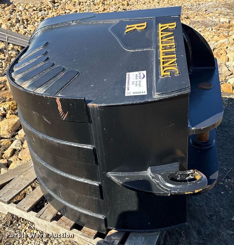 image for item DQ6644 Raveling 42