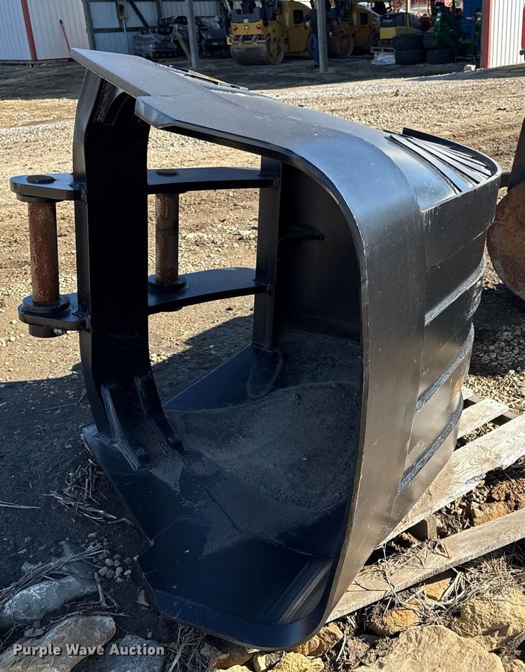 image for item DQ6644 Raveling 42