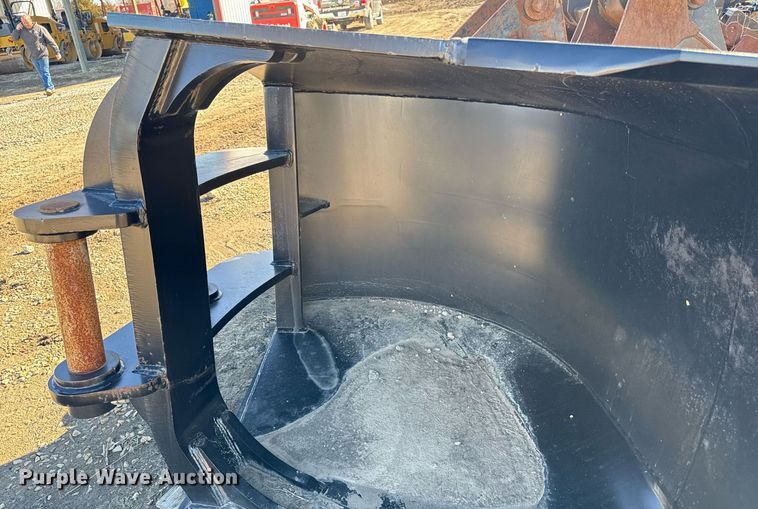 image for item DQ6644 Raveling 42