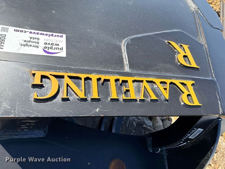 image for item DQ6644 Raveling 42