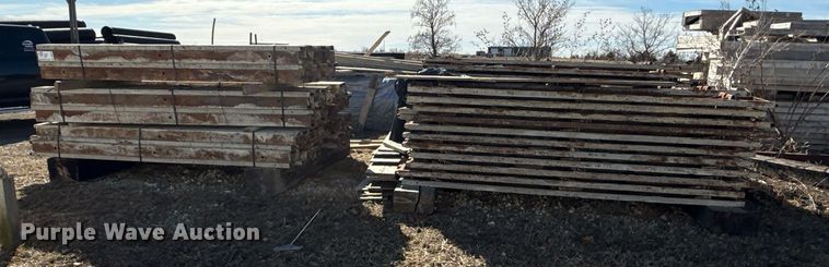 image for item DQ6647 Metal concrete forms