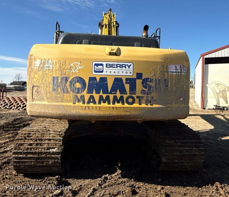 image for item DQ6648 2012 Komatsu PC240LC-10 excavator