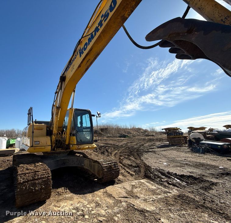 image for item DQ6648 2012 Komatsu PC240LC-10 excavator