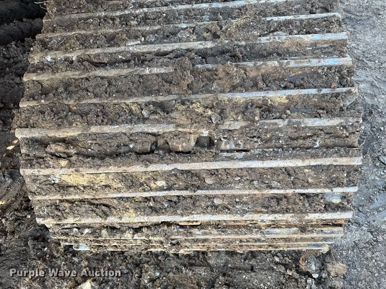 image for item DQ6648 2012 Komatsu PC240LC-10 excavator