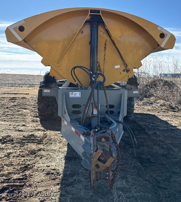 image for item DQ6649 2021 Smithco CP30-30-21 side dump trailer