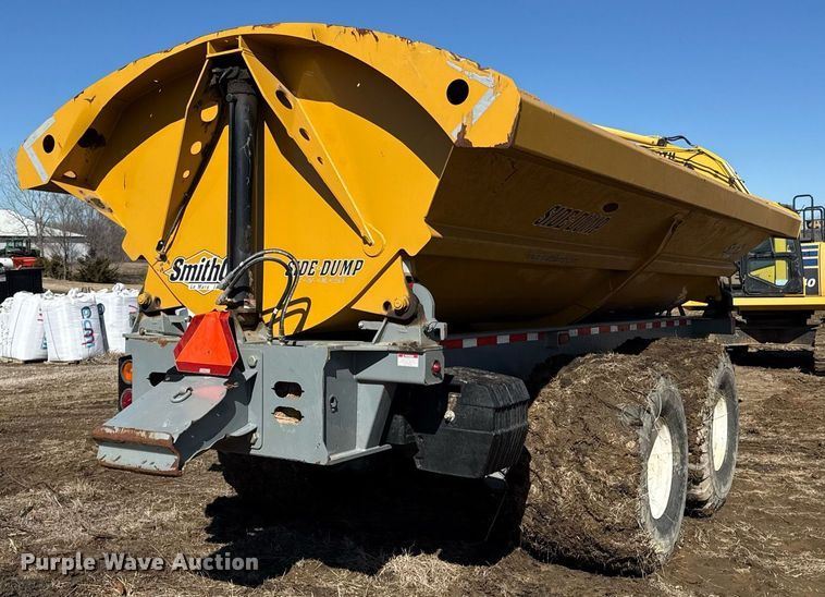 image for item DQ6649 2021 Smithco CP30-30-21 side dump trailer
