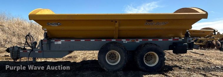 image for item DQ6649 2021 Smithco CP30-30-21 side dump trailer