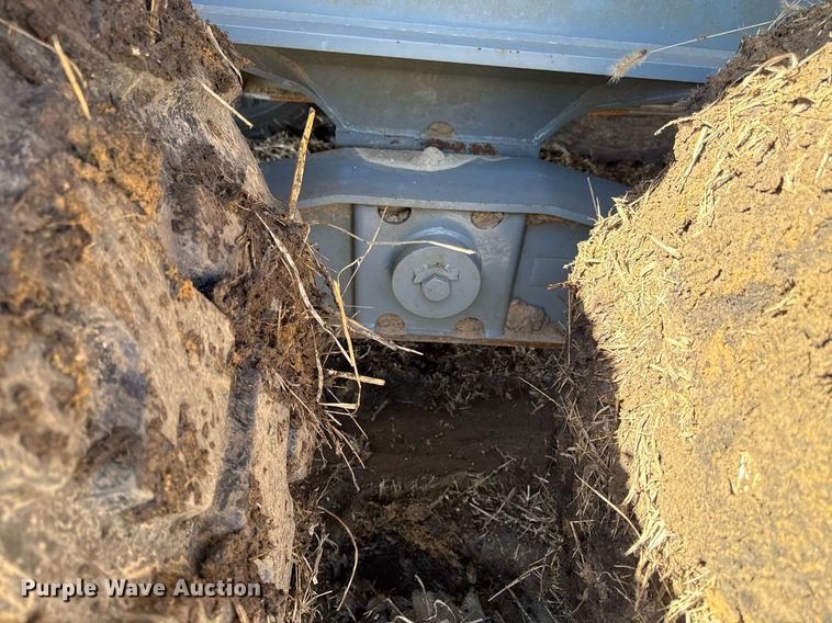 image for item DQ6649 2021 Smithco CP30-30-21 side dump trailer