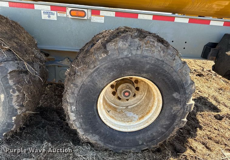 image for item DQ6649 2021 Smithco CP30-30-21 side dump trailer