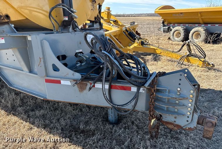 image for item DQ6650 2021 Smithco CPL30-30-21 side dump trailer