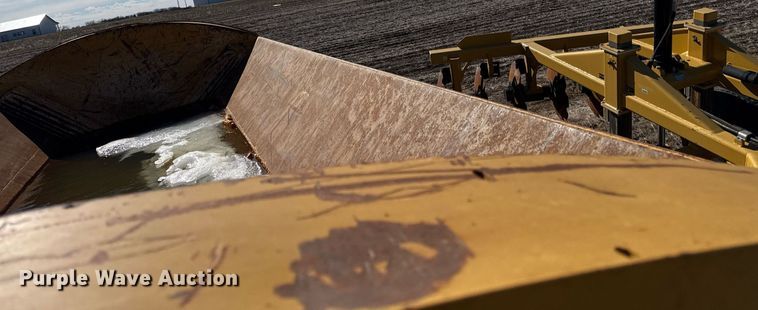 image for item DQ6650 2021 Smithco CPL30-30-21 side dump trailer