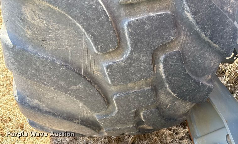 image for item DQ6650 2021 Smithco CPL30-30-21 side dump trailer