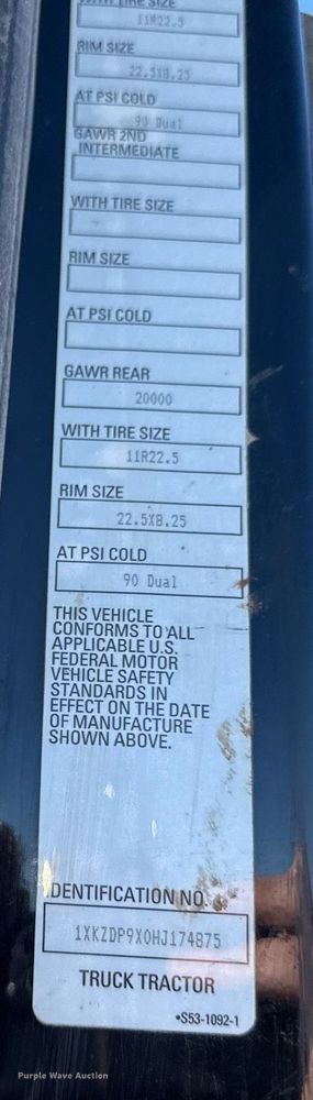 image for item DQ6672 2017 Kenworth T880 semi truck