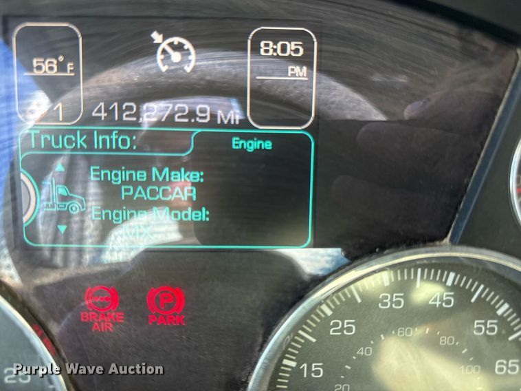 image for item DQ6673 2014 Kenworth T680 semi truck