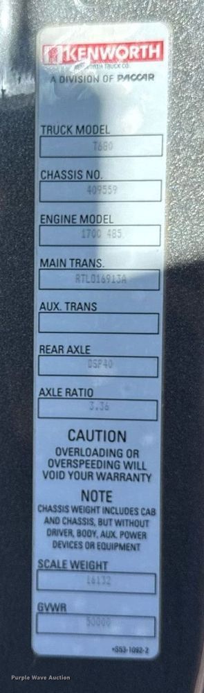 image for item DQ6673 2014 Kenworth T680 semi truck