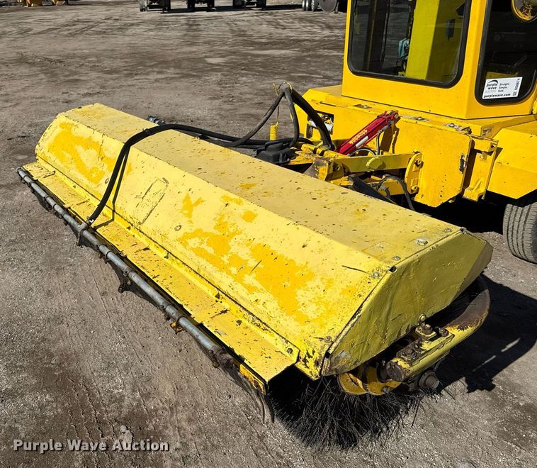 image for item DQ6674 2018 Superior Broom SM74-J broom