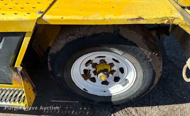 image for item DQ6674 2018 Superior Broom SM74-J broom