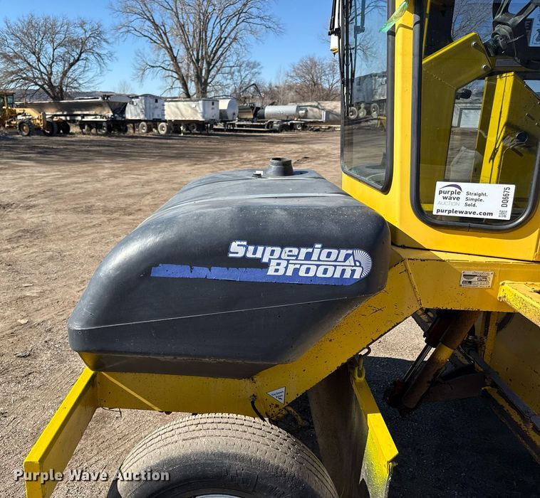 image for item DQ6675 2014 Superior Broom DT80-J broom