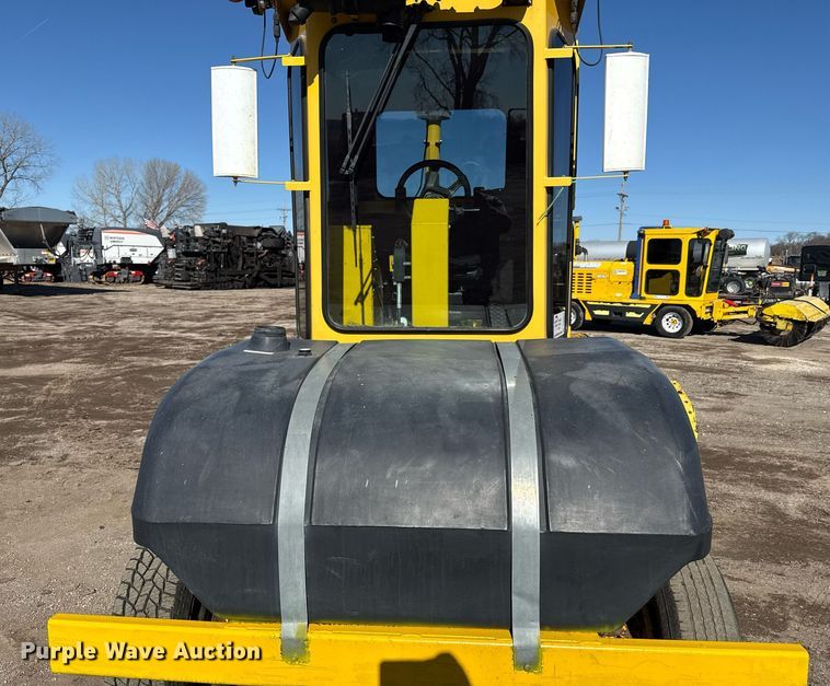 image for item DQ6675 2014 Superior Broom DT80-J broom