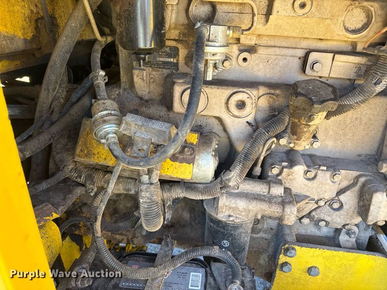 image for item DQ6675 2014 Superior Broom DT80-J broom