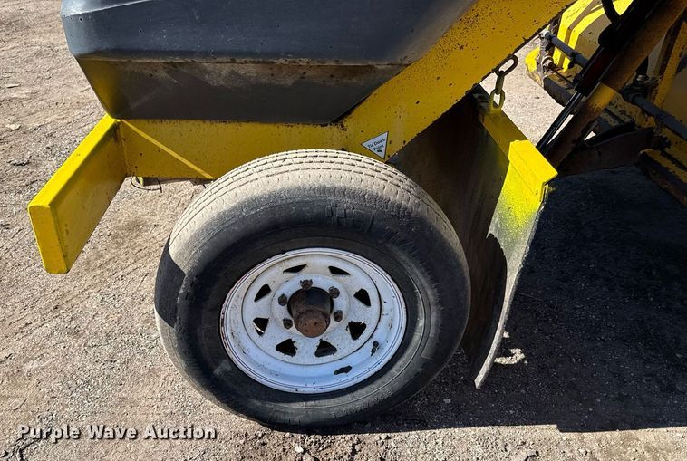 image for item DQ6675 2014 Superior Broom DT80-J broom