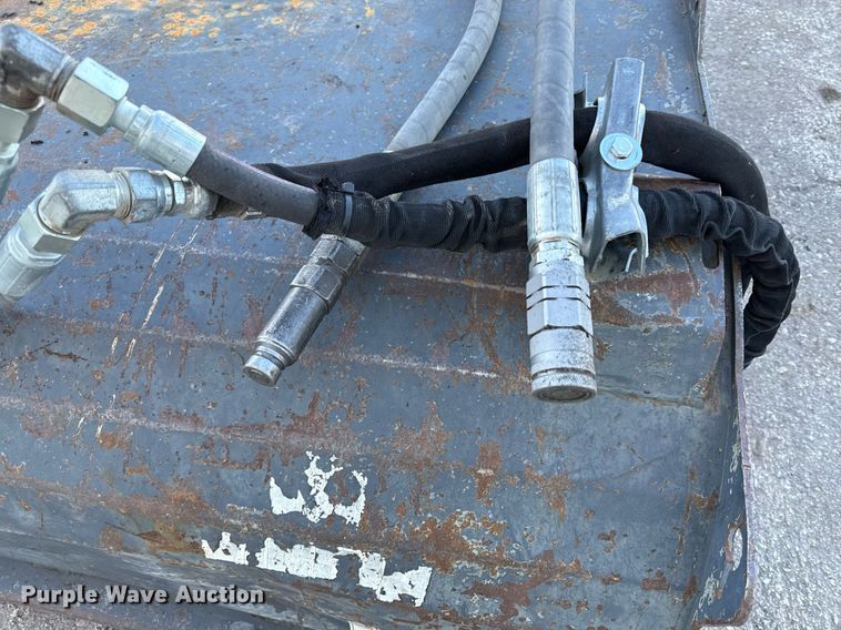 image for item DQ6676 Virnig skid steer broom