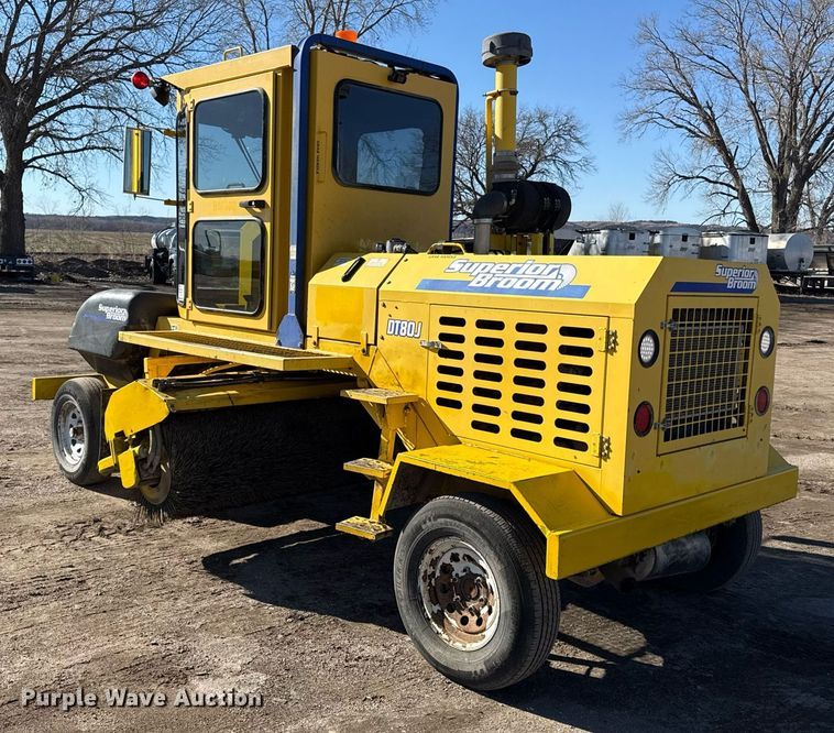 image for item DQ6677 2014 Superior Broom DT80-J broom
