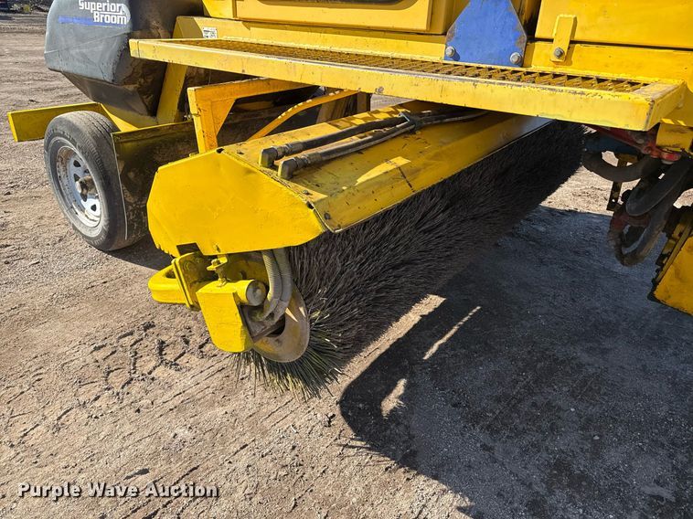 image for item DQ6677 2014 Superior Broom DT80-J broom