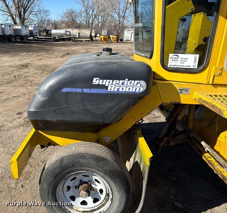 image for item DQ6677 2014 Superior Broom DT80-J broom