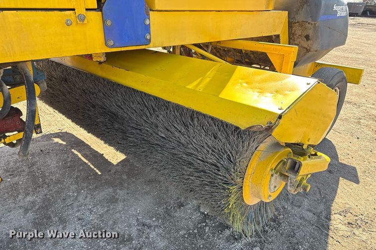 image for item DQ6677 2014 Superior Broom DT80-J broom