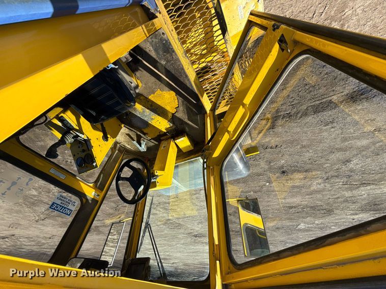 image for item DQ6677 2014 Superior Broom DT80-J broom