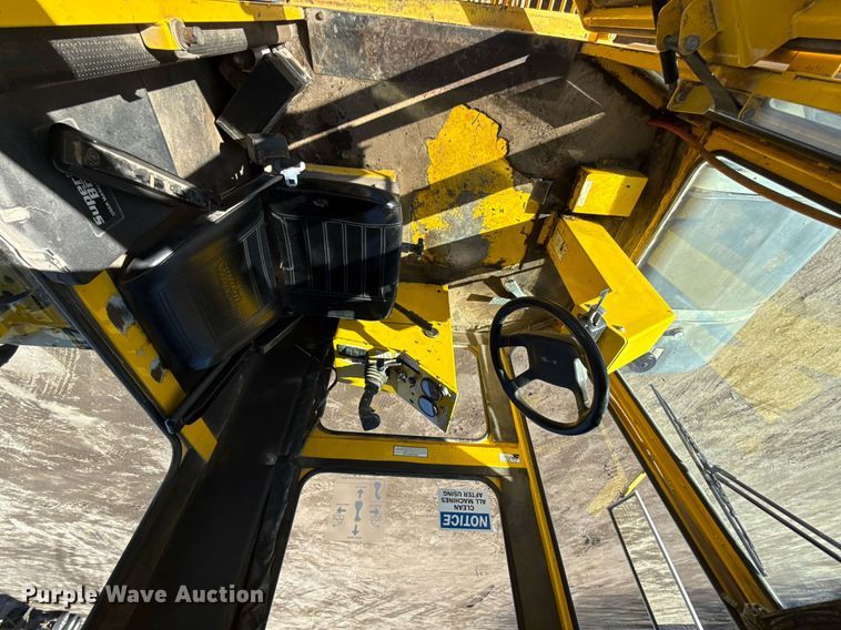 image for item DQ6677 2014 Superior Broom DT80-J broom