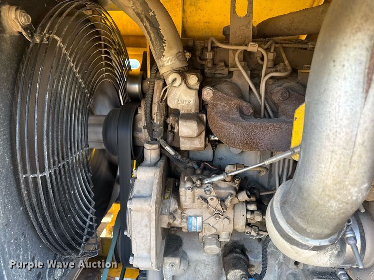 image for item DQ6677 2014 Superior Broom DT80-J broom