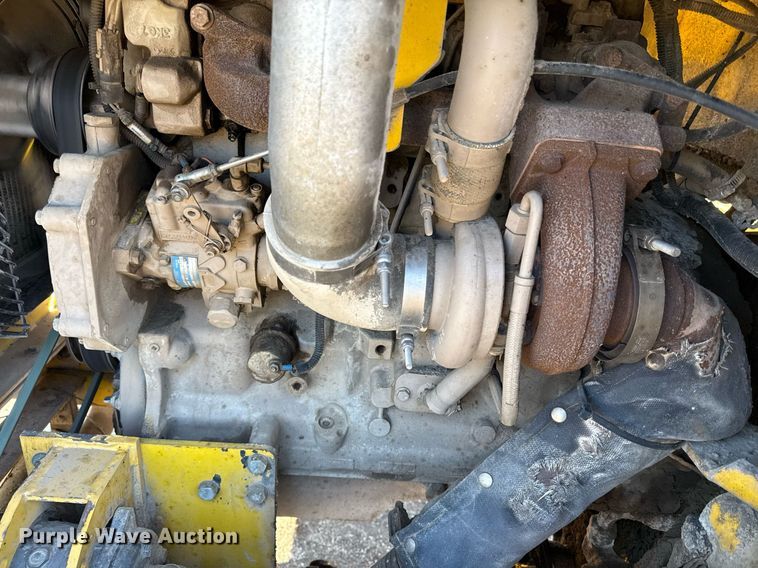 image for item DQ6677 2014 Superior Broom DT80-J broom