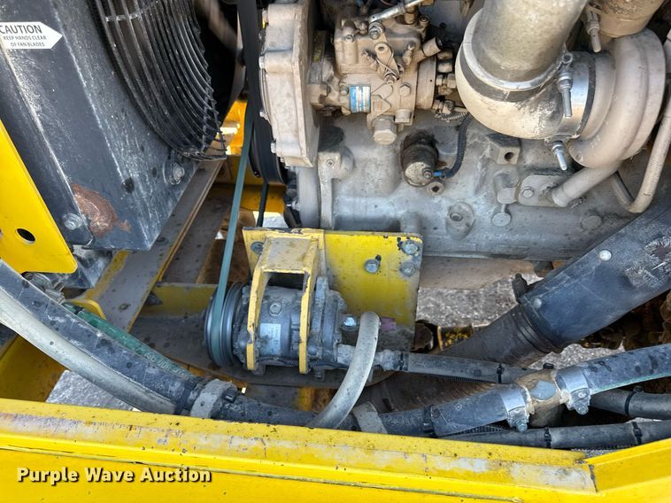 image for item DQ6677 2014 Superior Broom DT80-J broom