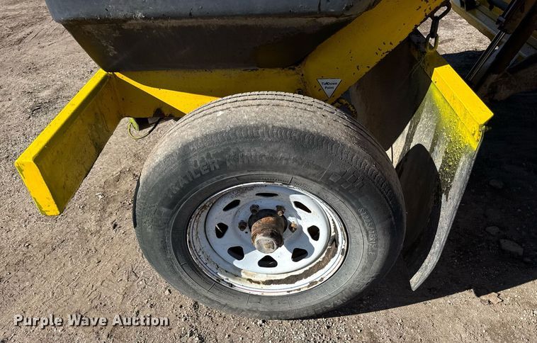 image for item DQ6677 2014 Superior Broom DT80-J broom