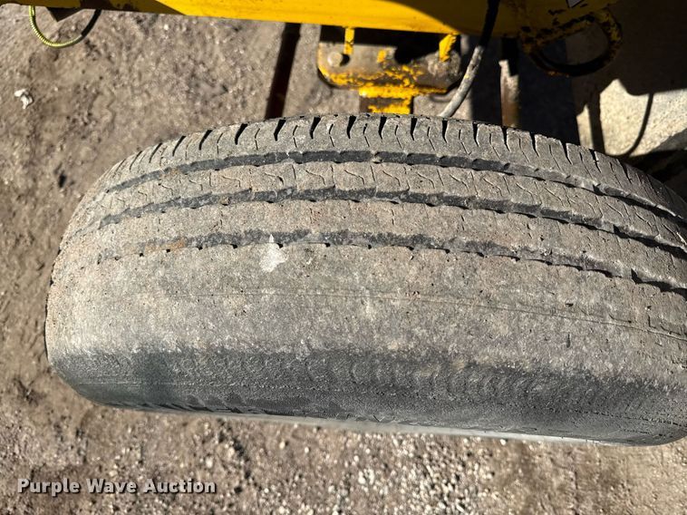 image for item DQ6677 2014 Superior Broom DT80-J broom