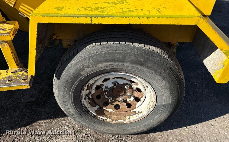 image for item DQ6677 2014 Superior Broom DT80-J broom