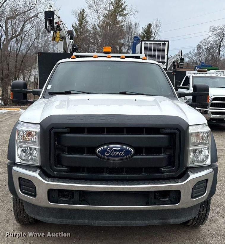 image for item DQ6689 2016 Ford F550 Super Duty utility / service truck