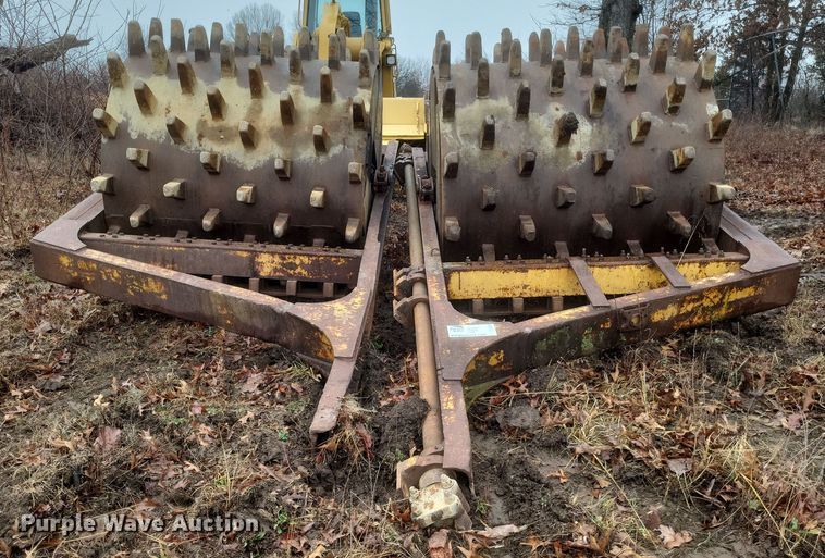 image for item DS5247 Shovel Supply Co. 120 sheepsfoot roller