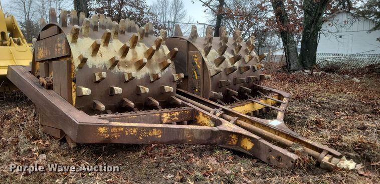 image for item DS5247 Shovel Supply Co. 120 sheepsfoot roller