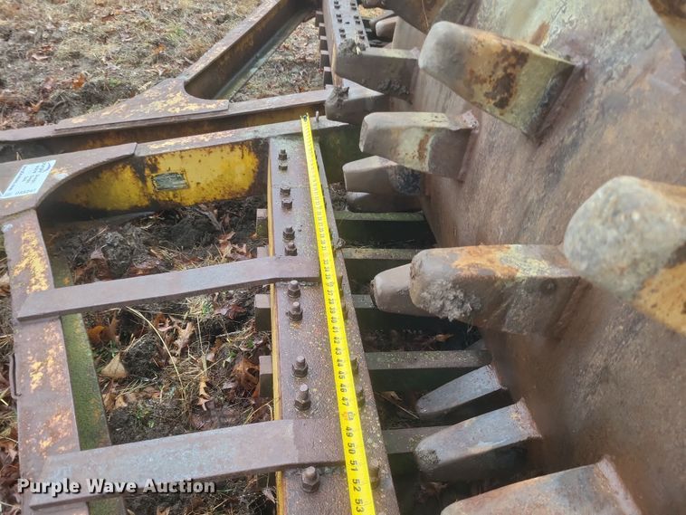 image for item DS5247 Shovel Supply Co. 120 sheepsfoot roller