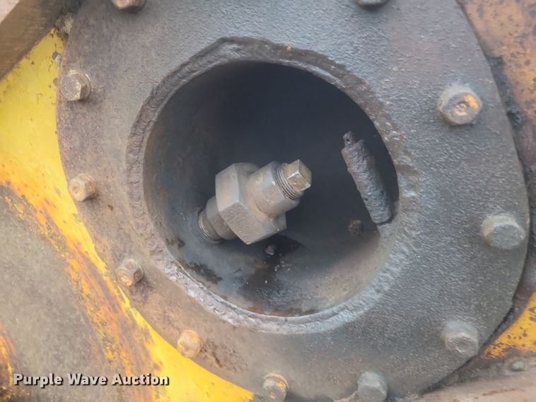 image for item DS5247 Shovel Supply Co. 120 sheepsfoot roller