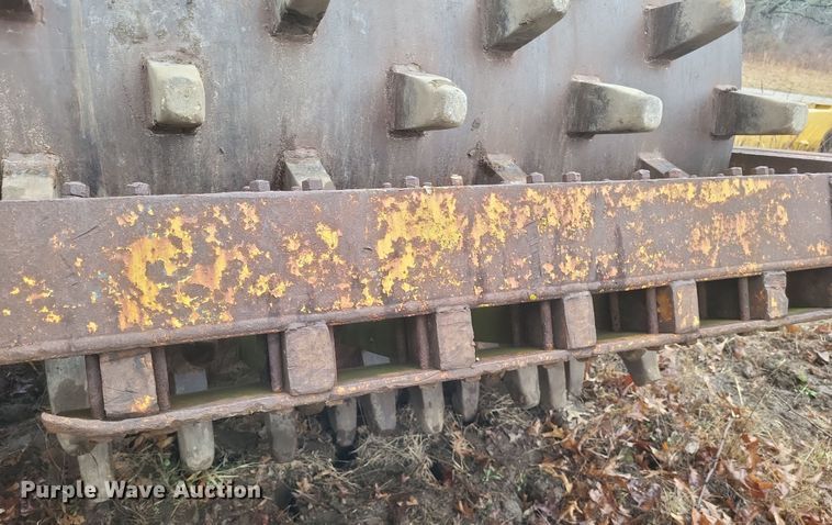 image for item DS5247 Shovel Supply Co. 120 sheepsfoot roller